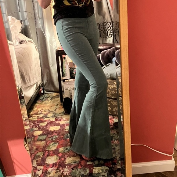 Rock&Roll denim super flares TALL girl approved! 30x36 - Picture 3 of 6